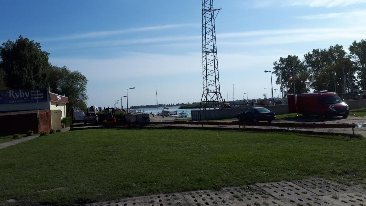 Apartament Delux Marina Kąty Rybackie Zewnętrze zdjęcie